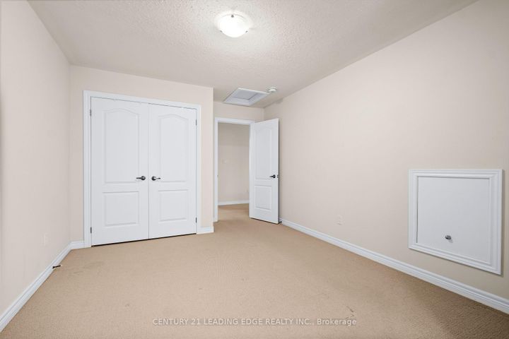 Photo 28 at 35 Lobelia Street, Wellington, Brampton