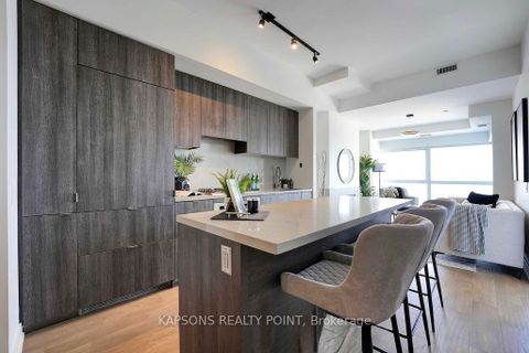 Photo 6 at 6512 - 7 Grenville Street, Bay Street Corridor, Toronto