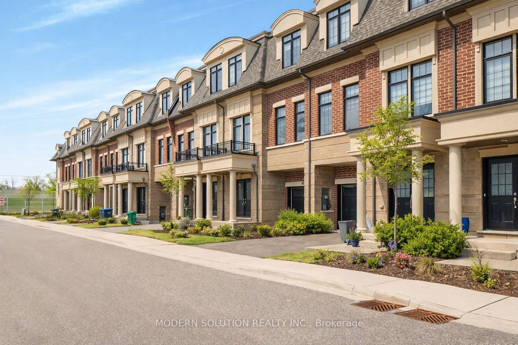 1659 Vellore Crescent, Mineola, Mississauga 