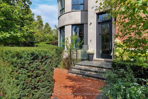 Photo 1 at 7 Thurloe Avenue, Mount Pleasant West, Toronto