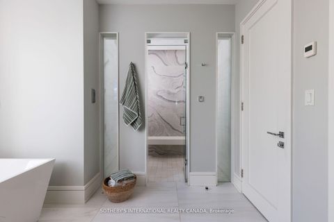 Photo 32 at 7 Thurloe Avenue, Mount Pleasant West, Toronto