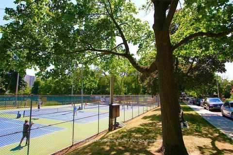 Photo 42 at 7 Thurloe Avenue, Mount Pleasant West, Toronto