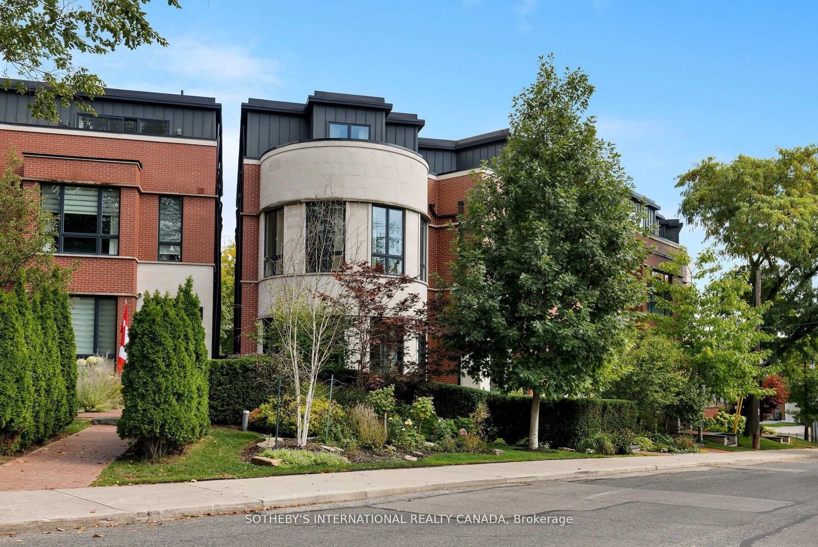 7 Thurloe Avenue, Mount Pleasant West, Toronto 