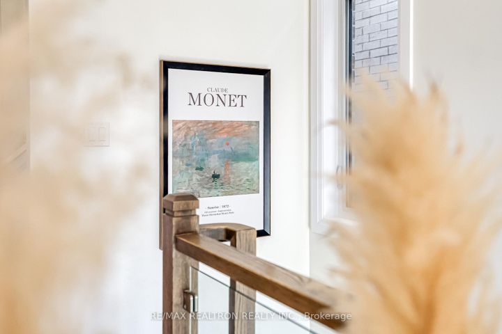 Photo 7 at 10 Hesperus Road, Patterson, Vaughan