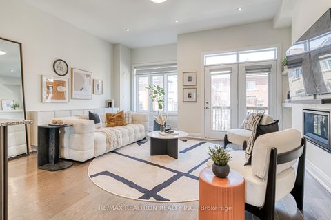 Photo 21 at 10 Hesperus Road, Patterson, Vaughan