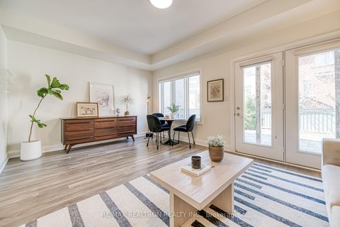 Photo 41 at 10 Hesperus Road, Patterson, Vaughan