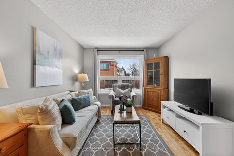 Photo 2 at 890 Caribou Valley Circle, Armitage, Newmarket