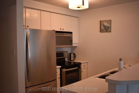 Photo 1 at 705 - 10 Yonge Street, Waterfront Communities C1, Toronto