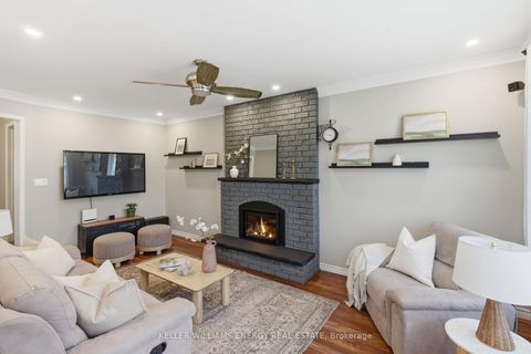 Photo 18 at 555 Peggoty Circle, Eastdale, Oshawa