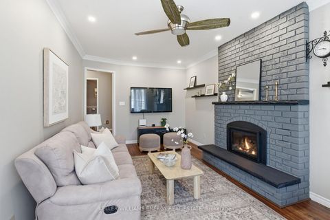 Photo 19 at 555 Peggoty Circle, Eastdale, Oshawa