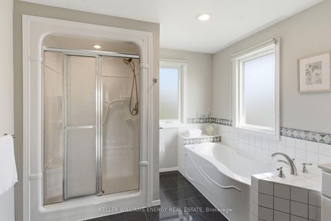 Photo 25 at 555 Peggoty Circle, Eastdale, Oshawa