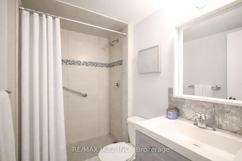 Photo 9 at 1008 - 10 Parkway Forest Drive, Henry Farm, Toronto