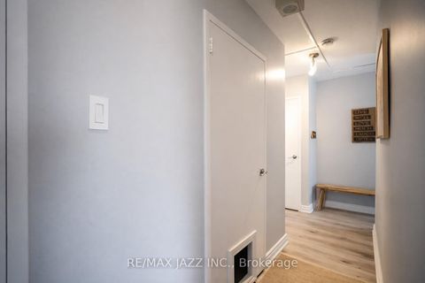 Photo 10 at 1008 - 10 Parkway Forest Drive, Henry Farm, Toronto