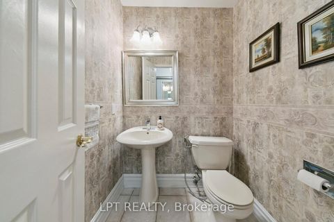 Photo 17 at 1823 The Chase, Central Erin Mills, Mississauga