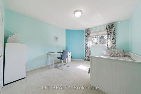 Photo 26 at 1823 The Chase, Central Erin Mills, Mississauga