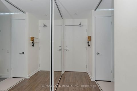 Photo 5 at 502 - 5 Buttermill Avenue, Vaughan Corporate Centre, Vaughan