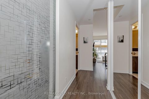 Photo 8 at 502 - 5 Buttermill Avenue, Vaughan Corporate Centre, Vaughan