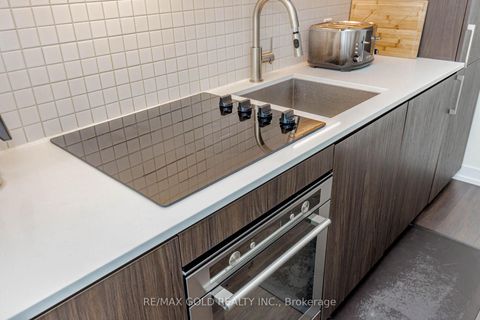 Photo 14 at 502 - 5 Buttermill Avenue, Vaughan Corporate Centre, Vaughan