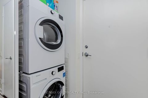 Photo 23 at 502 - 5 Buttermill Avenue, Vaughan Corporate Centre, Vaughan