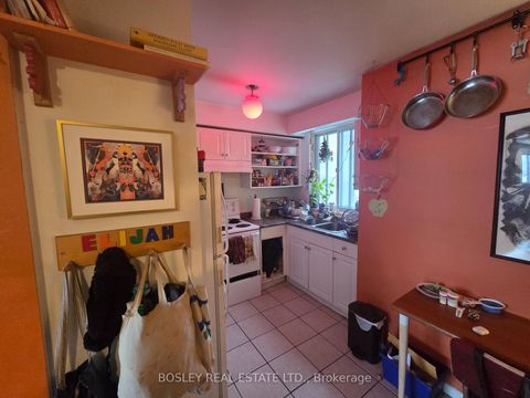 Photo 7 at 545 Davisville Avenue, Mount Pleasant East, Toronto