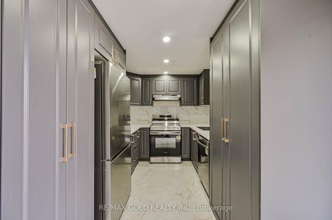 Photo 10 at 7755 Priory Crescent, Malton, Mississauga