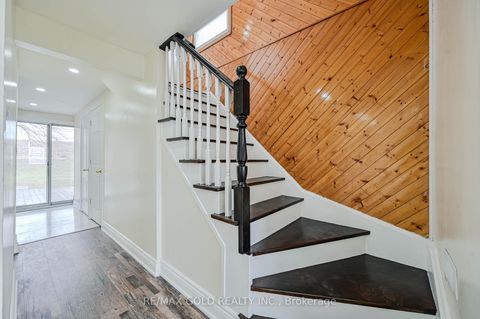 Photo 14 at 7755 Priory Crescent, Malton, Mississauga