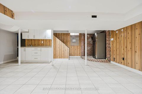 Photo 35 at 7755 Priory Crescent, Malton, Mississauga