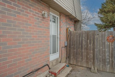 Photo 40 at 7755 Priory Crescent, Malton, Mississauga