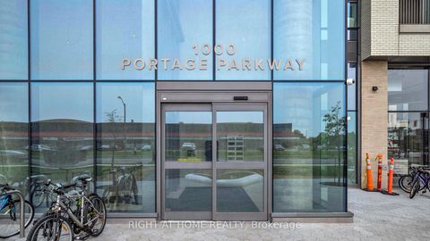 Photo 2 at 902 - 1000 Portage Parkway, Vaughan Corporate Centre, Vaughan