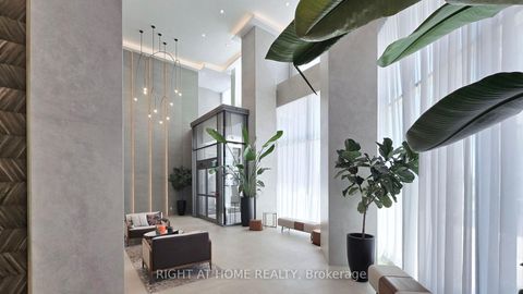 Photo 4 at 902 - 1000 Portage Parkway, Vaughan Corporate Centre, Vaughan