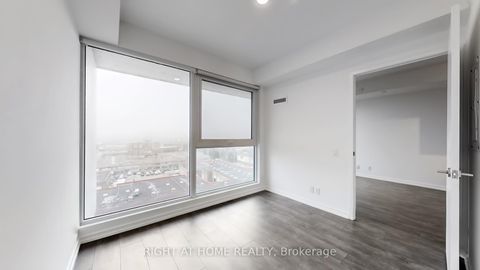 Photo 24 at 902 - 1000 Portage Parkway, Vaughan Corporate Centre, Vaughan