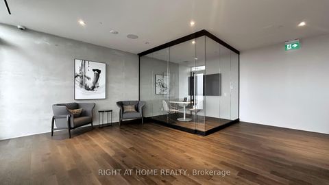 Photo 41 at 902 - 1000 Portage Parkway, Vaughan Corporate Centre, Vaughan