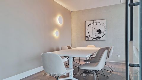 Photo 42 at 902 - 1000 Portage Parkway, Vaughan Corporate Centre, Vaughan