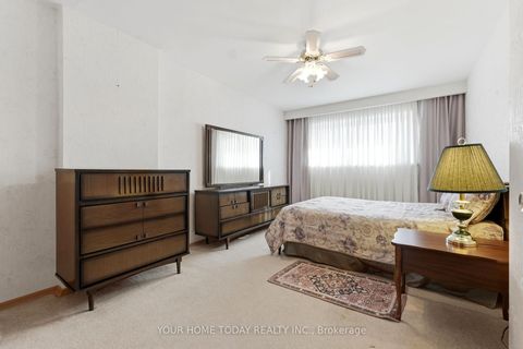 Photo 14 at 58 Dunsany Crescent, Richview, Toronto