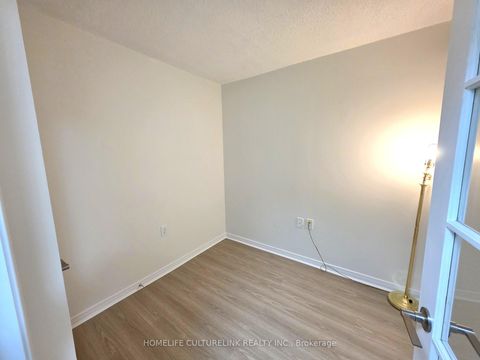 Photo 13 at 1501 - 22 Olive Avenue, Willowdale East, Toronto