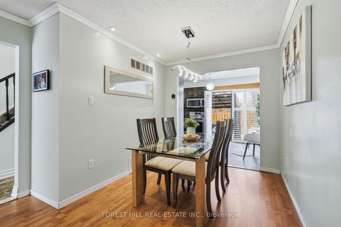 Photo 5 at 26 Laurel Valley Court, Glen Shields, Vaughan