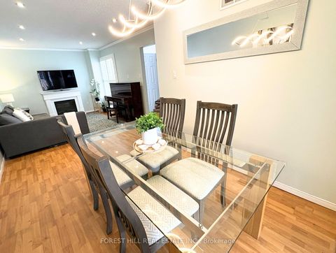 Photo 7 at 26 Laurel Valley Court, Glen Shields, Vaughan