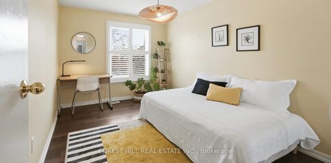 Photo 19 at 26 Laurel Valley Court, Glen Shields, Vaughan