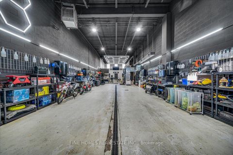 Photo 9 at 5 - 5235 Steeles Avenue W, Humber Summit, Toronto