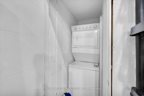 Photo 13 at 5 - 5235 Steeles Avenue W, Humber Summit, Toronto