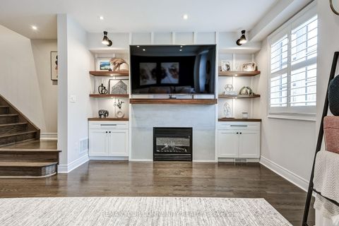 Photo 18 at 22 Lowther Avenue, Oak Ridges, Richmond Hill