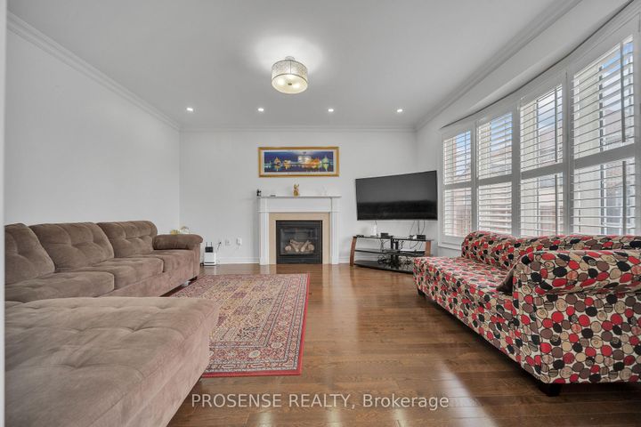 Photo 16 at 2 Timbercove Road, Credit Valley, Brampton