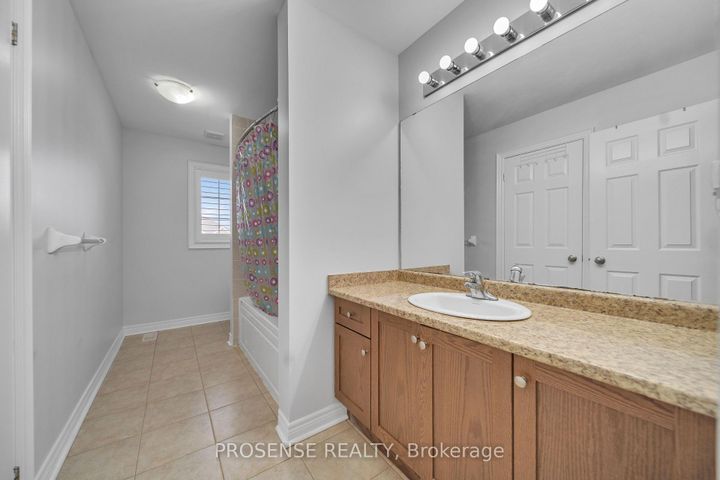 Photo 29 at 2 Timbercove Road, Credit Valley, Brampton