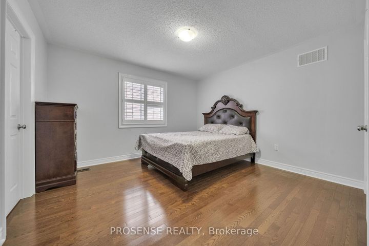 Photo 30 at 2 Timbercove Road, Credit Valley, Brampton