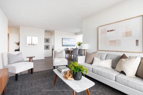 Photo 3 at 1811 - 30 Thunder Grove, Agincourt North, Toronto