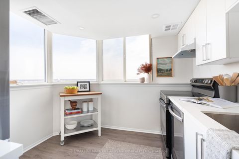 Photo 7 at 1811 - 30 Thunder Grove, Agincourt North, Toronto