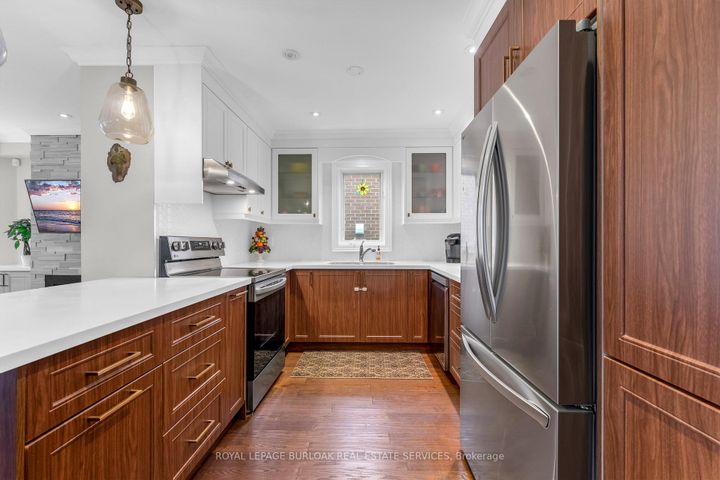 Photo 11 at 88 - 1150 Skyview Drive, Tyandaga, Burlington