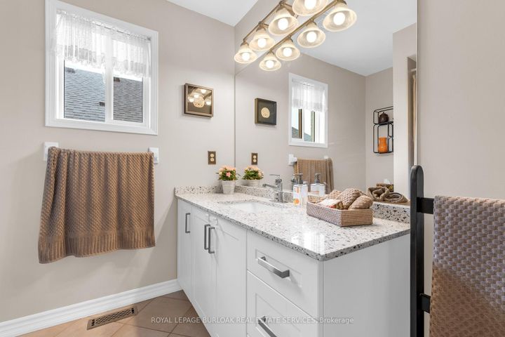 Photo 27 at 88 - 1150 Skyview Drive, Tyandaga, Burlington