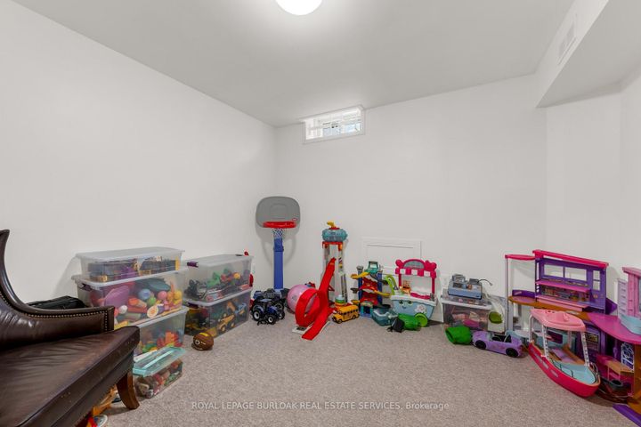 Photo 33 at 88 - 1150 Skyview Drive, Tyandaga, Burlington