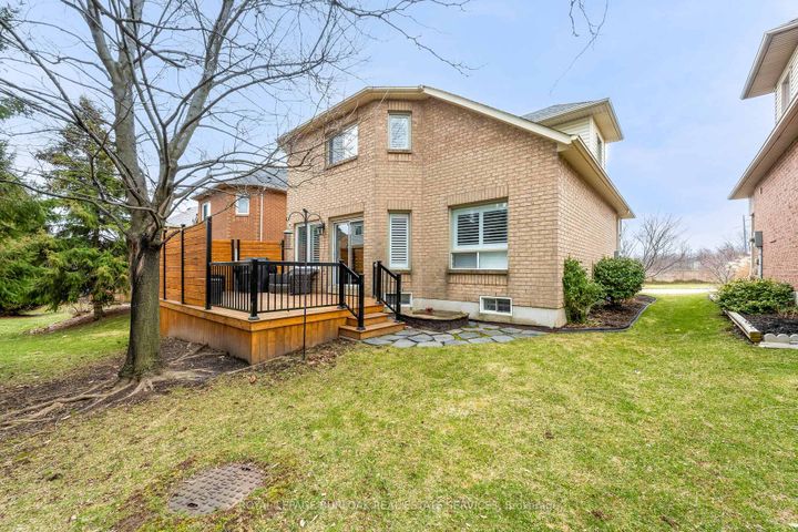 Photo 36 at 88 - 1150 Skyview Drive, Tyandaga, Burlington